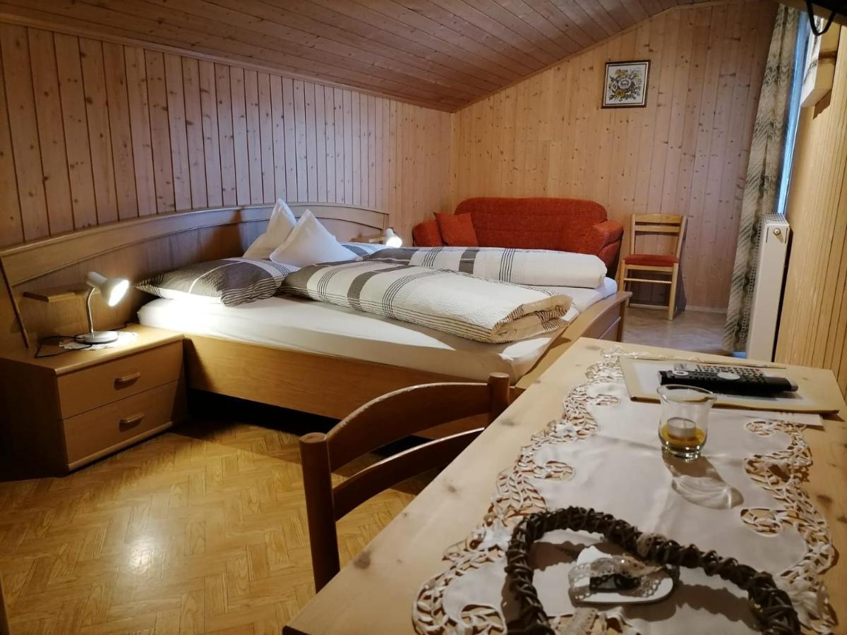 Gasthaus Oberkirn シェーナ エクステリア 写真