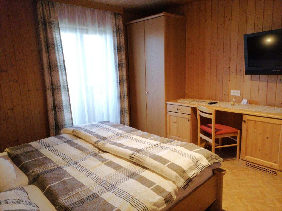 Gasthaus Oberkirn シェーナ エクステリア 写真